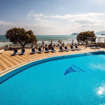 Mediterranean-Beach-Resort-4
